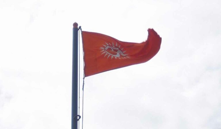 According to reports, people found a burned saffron flag and flexi at the temple and started protests. Sensing trouble, the police deployed a large number of security personnel at the Jambi Hanuman temple.