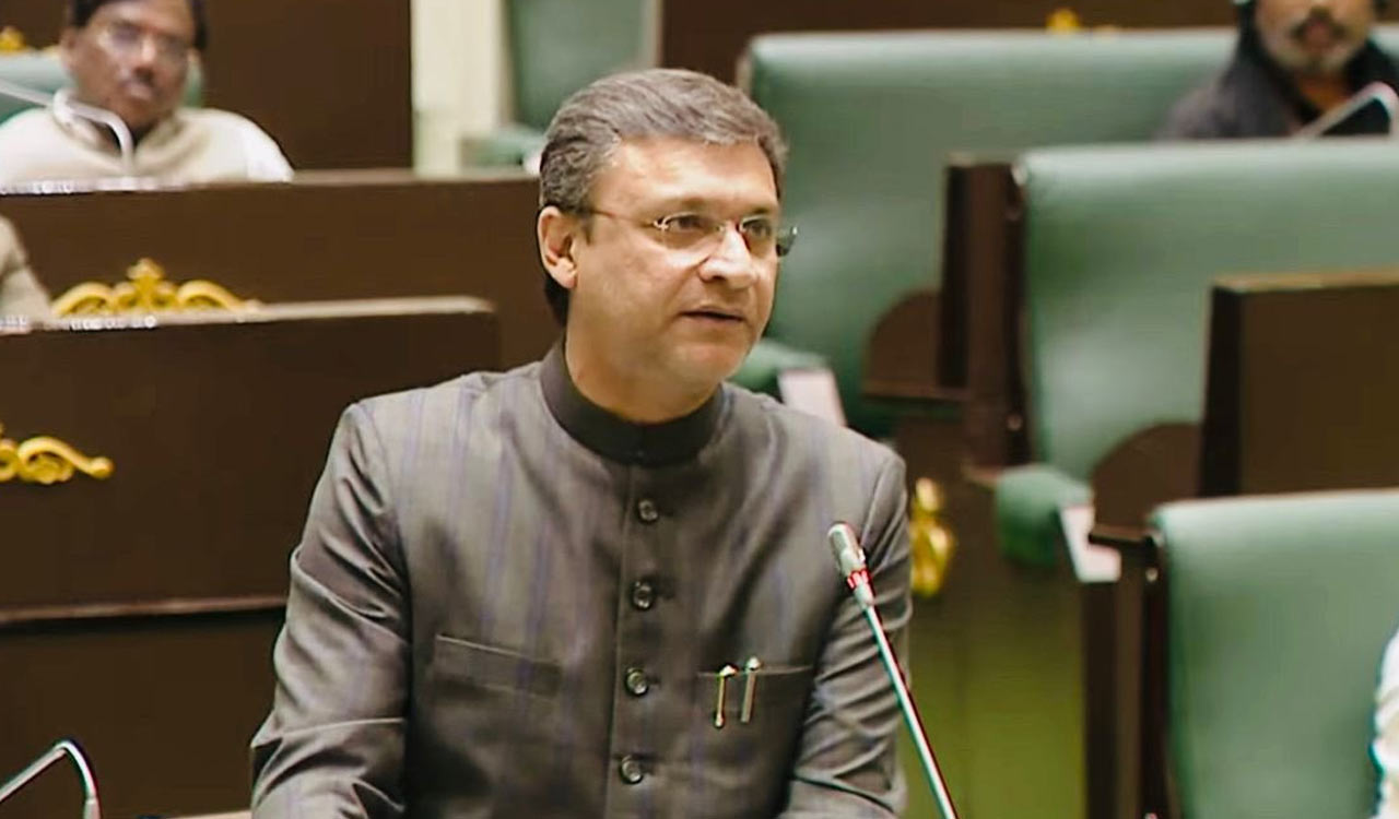 Akbaruddin Owaisi exposes Congress false claims on outstanding liabilities