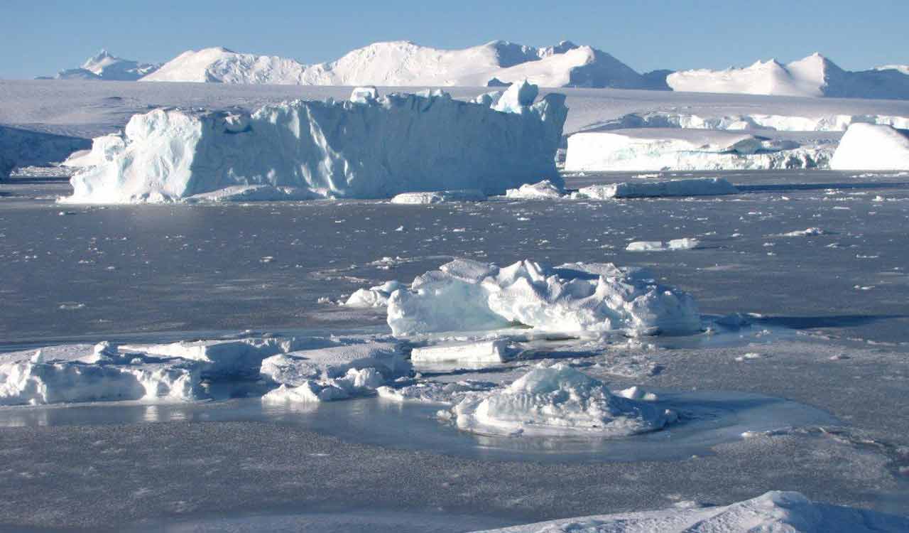 Antarctic ice meltdown sparks stormy future for Southern Ocean