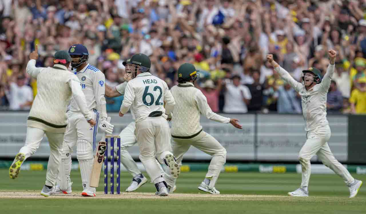 Border-Gavaskar: Australia beat India by 184 runs, take 2-1 lead ...