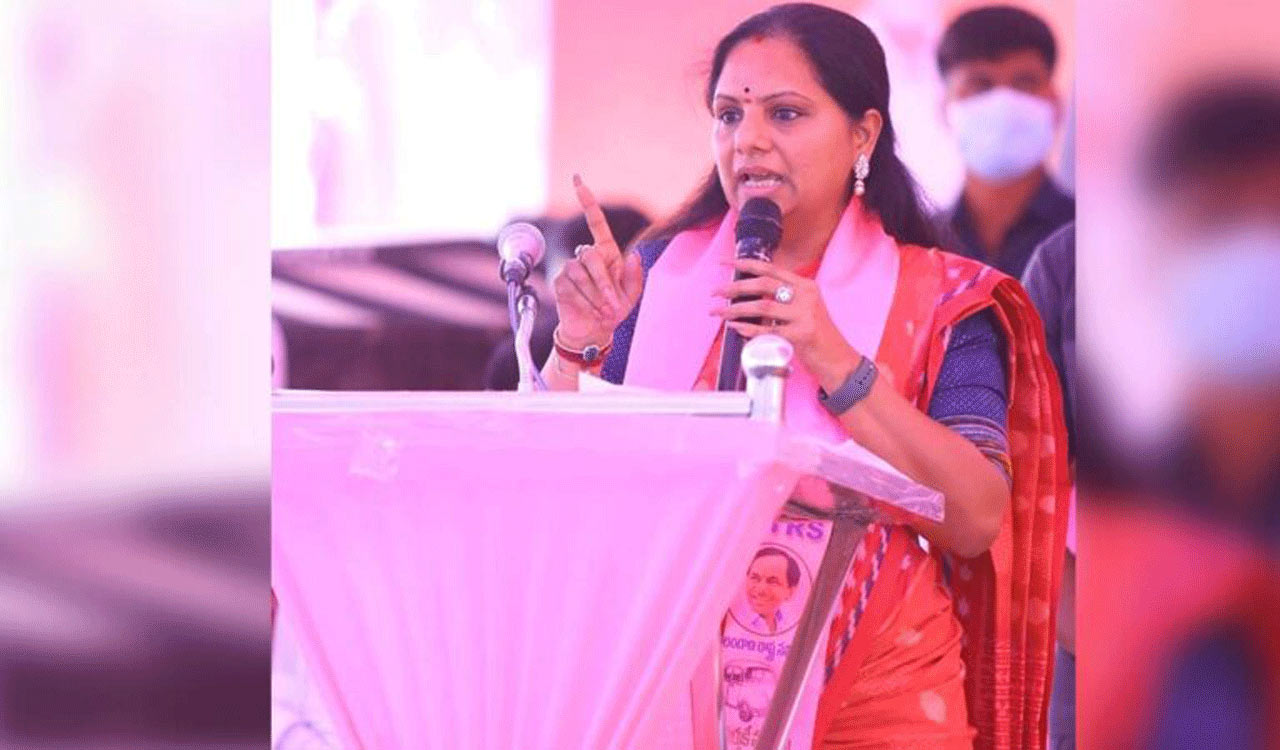 BRSV leaders condemn Congress MLAs for remarks on Kavitha