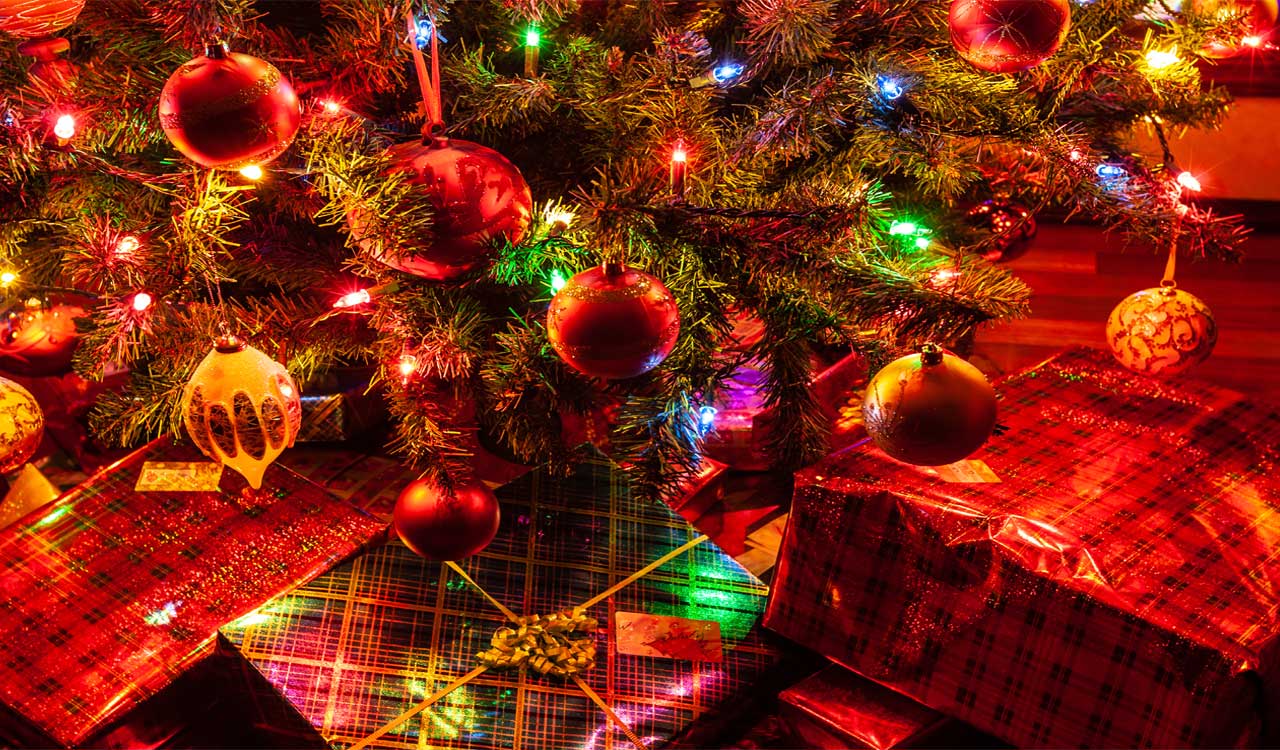 This is how Bollywood celebrities ring in Christmas