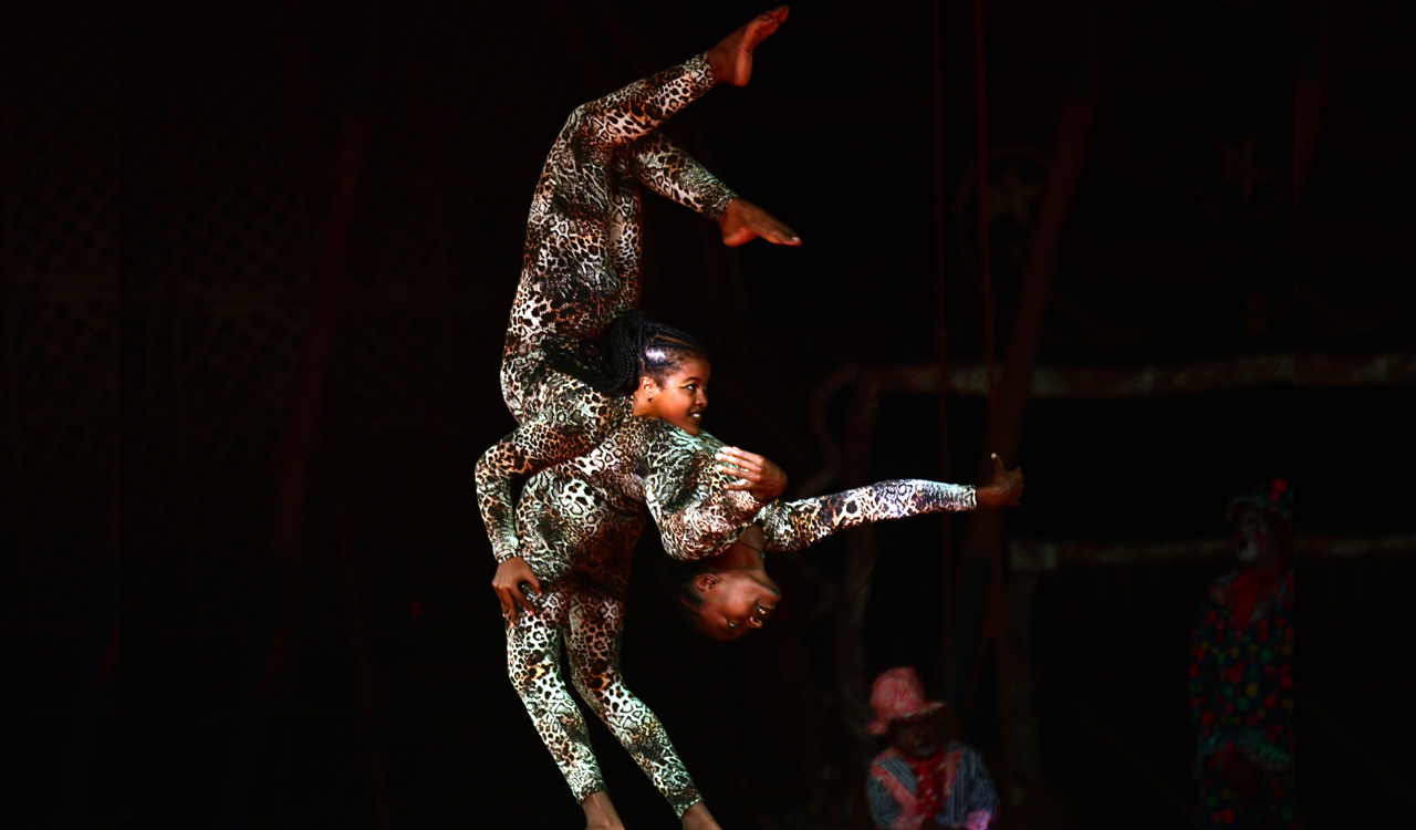 Behind the spotlight: Life behind the acts at Bombay Circus