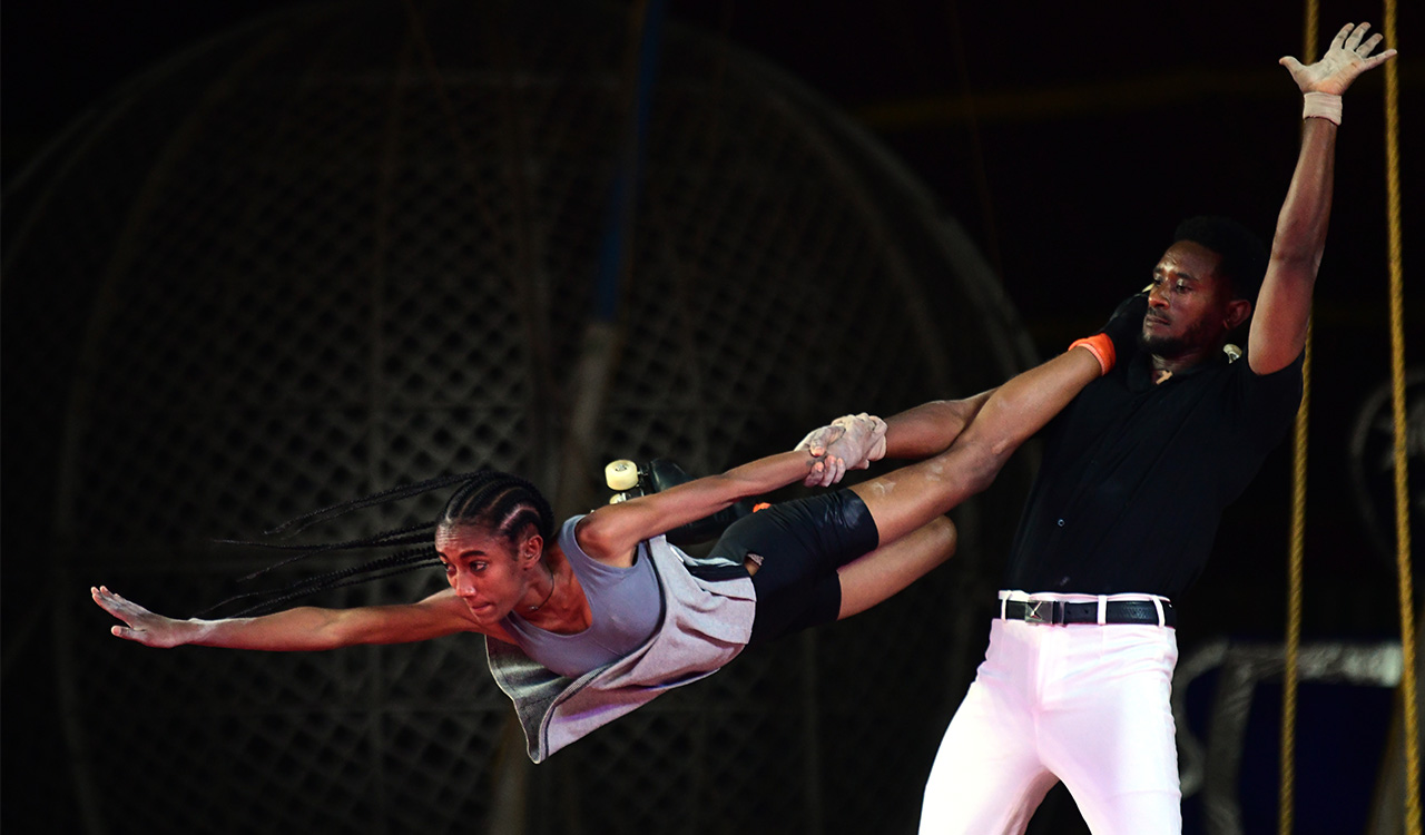 Behind the spotlight: Life behind the acts at Bombay Circus
