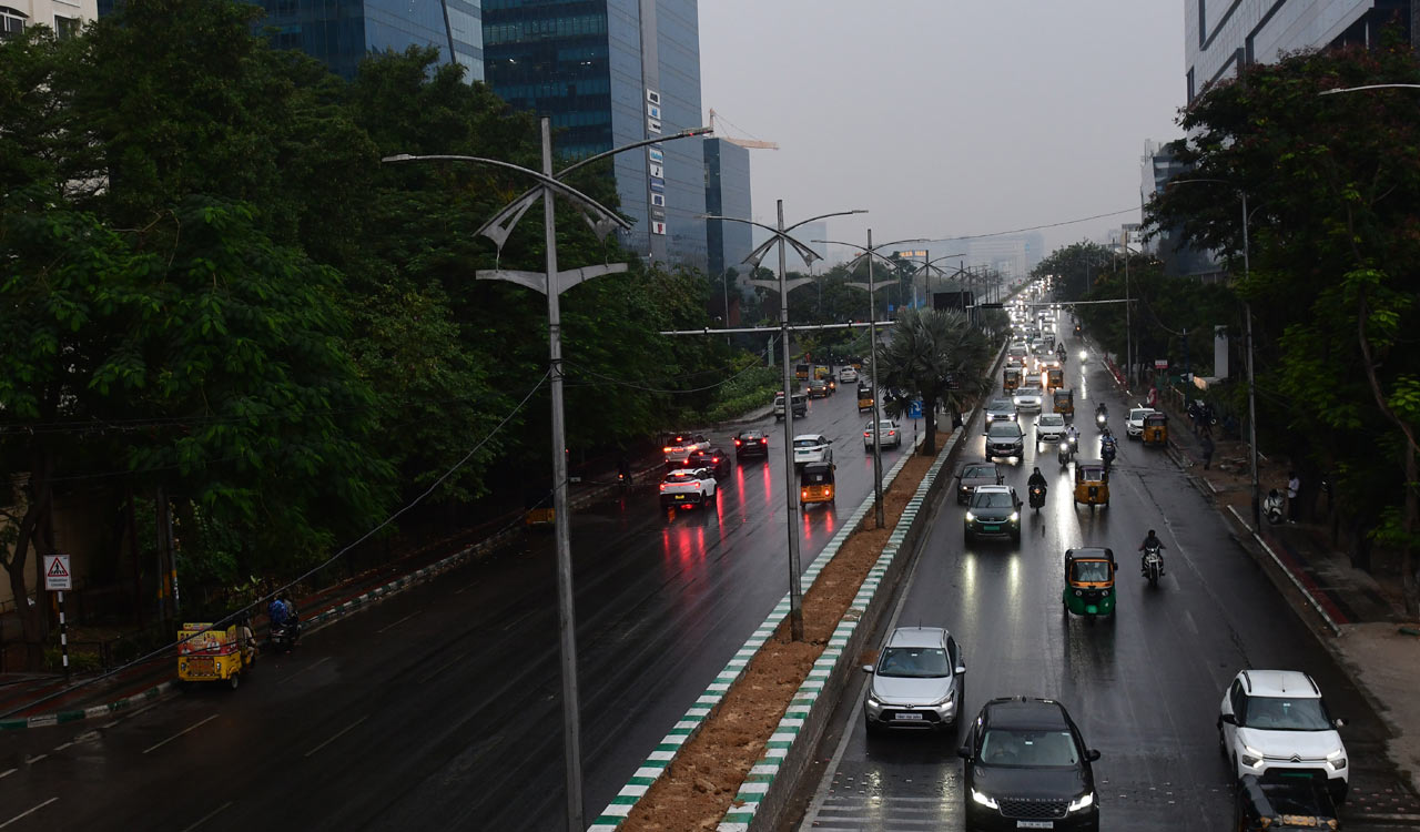 Hyderabad ends week on pleasant note with cloudy skies, light drizzle