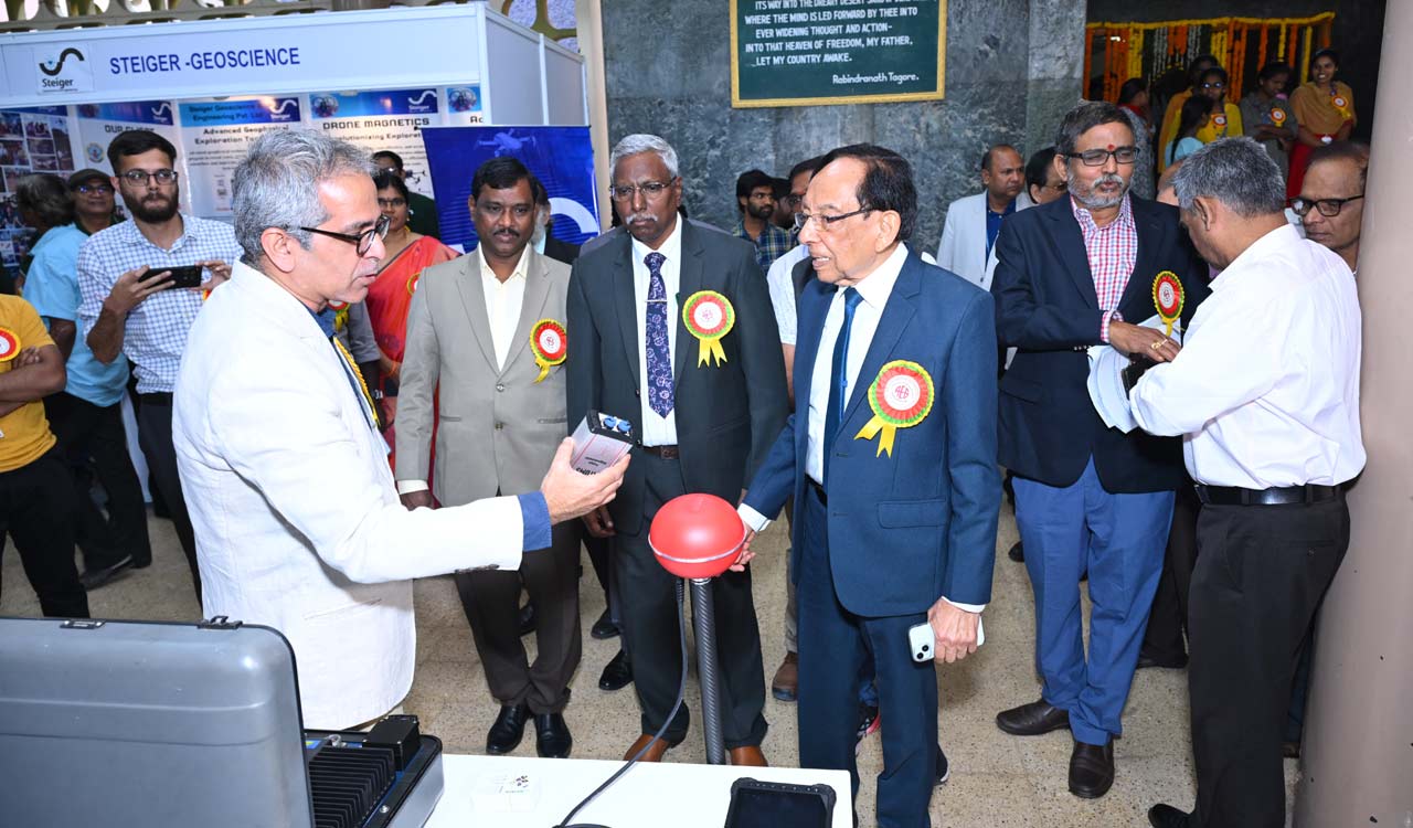 Seminar on ‘Geo-Exploration for Critical Minerals and Precious Metals’ begins at Osmania University