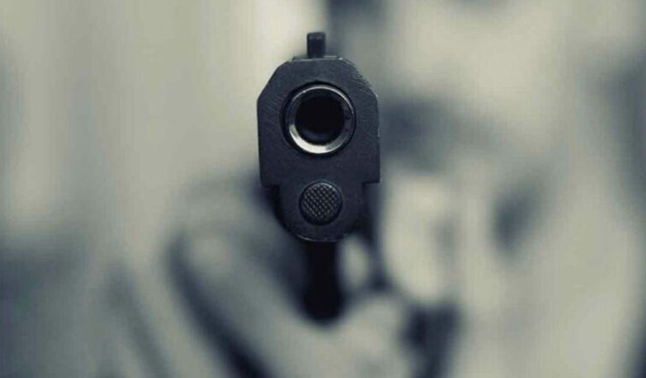 Sub-Inspector shoots himself dead in Telangana’s Mulugu district