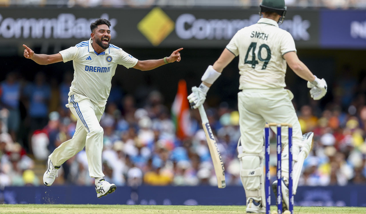 Gabba Test: Indian pacers strike early, Australia reach 104 for 3