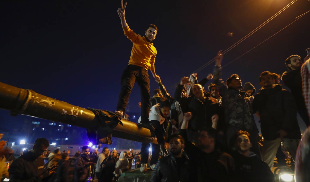 Syrian government falls as 50-year rule of Assad family ends, rebels take over Damascus