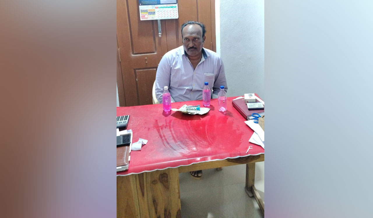 ACB traps forest officer demanding bribe in Jagtial