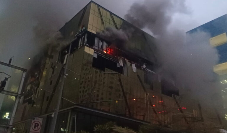 Fire broke out in a software company near Hitec City in Hyderabad