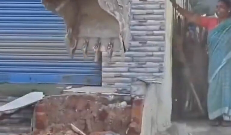 Hyderabad: Mild tension prevails at Mailardevpally as GHMC town planning team demolish footpath encroachments