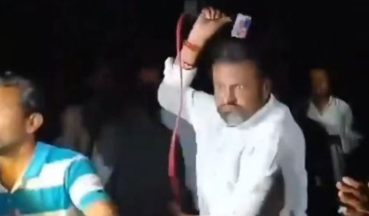 Mohan Babu booked for allegedly assaulting vernacular news journalist in Hyderabad