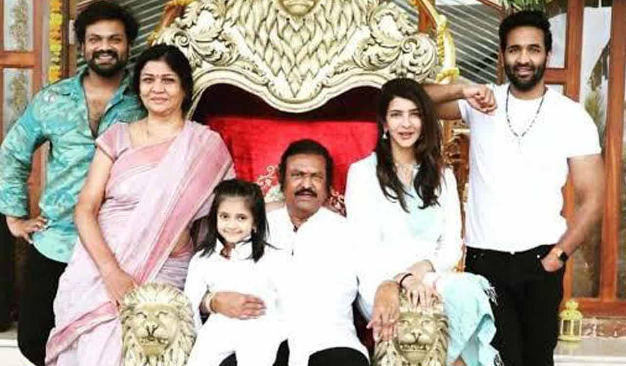 Family dispute in the Manchu household: A detailed report