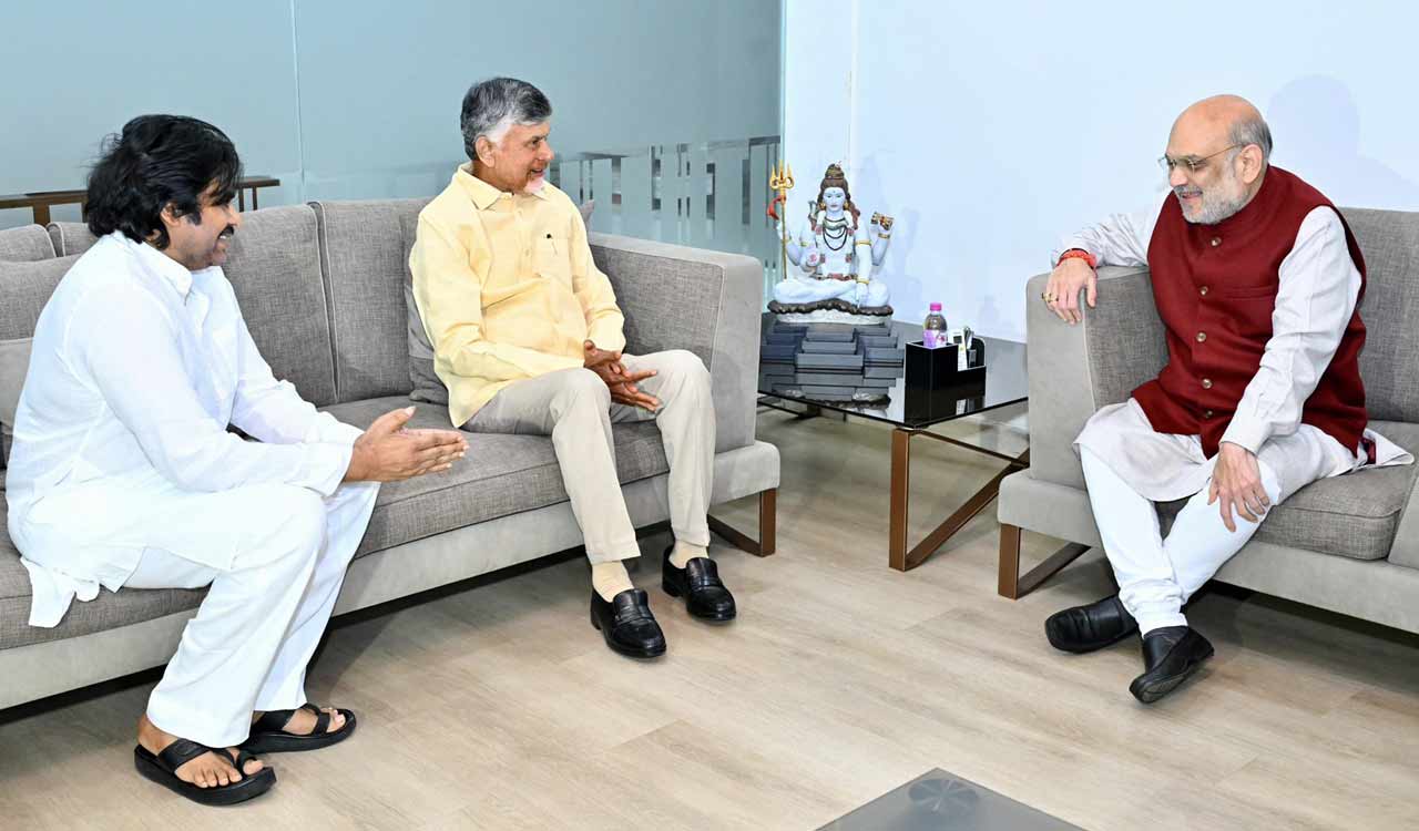 Amit Shah arrives in Andhra, to launch multiple projects on January 19