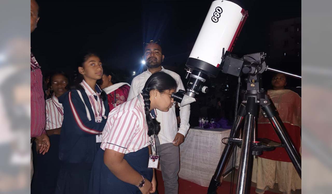 Students of St Andrews High School, Bowenpally witness ‘Planet Parade’