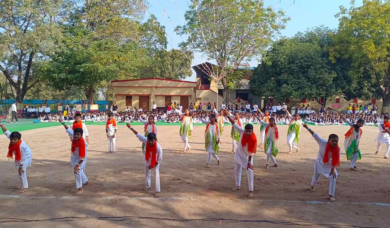 Mancherial’s Carmel School students celebrate Republic Day on patriotic note