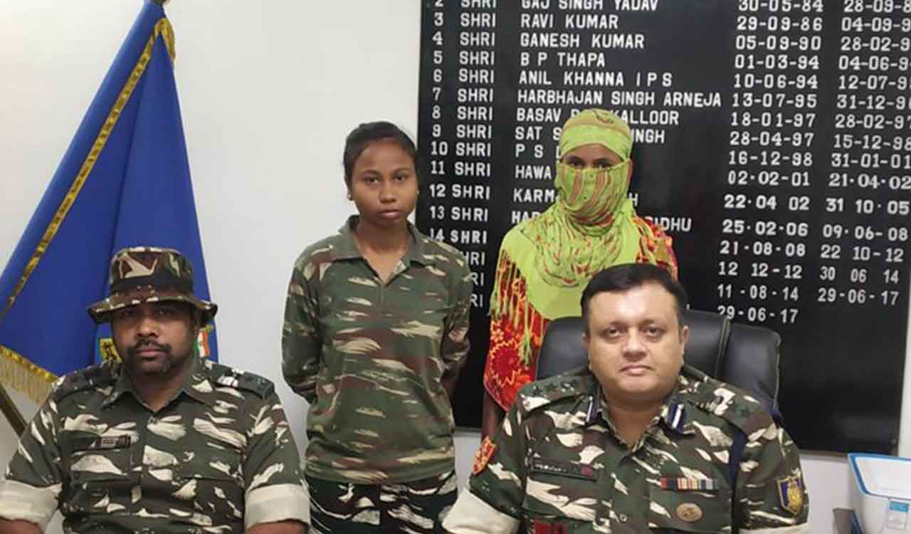 Senior woman Naxalite, associate held in Chhattisgarh