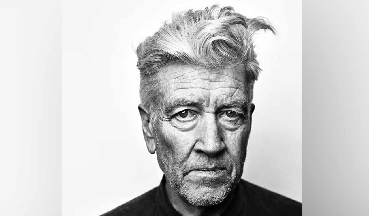 ‘Blue Velvet’ filmmaker David Lynch dies days before his 79th birthday