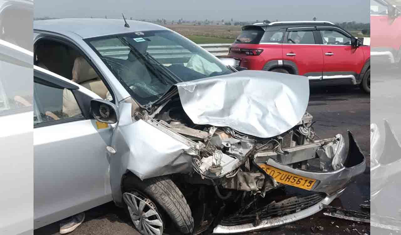 Five of family miraculously escape crash on Vijayawada-Eluru highway