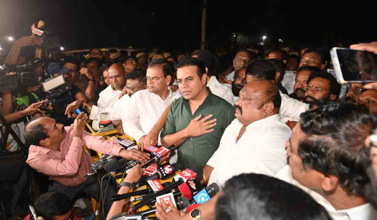 Formula-E case: KTR dares Revanth Reddy for live lie detector test