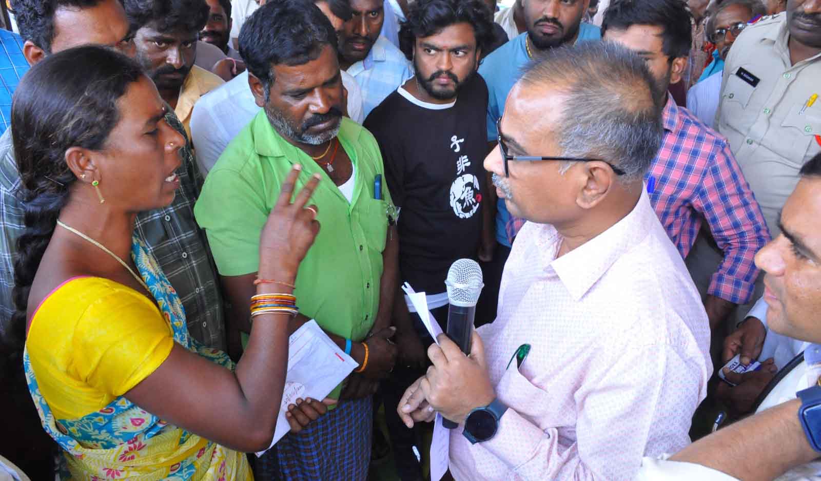 Gram Sabhas continue to witness public ire against Congress government in Telangana for third day
