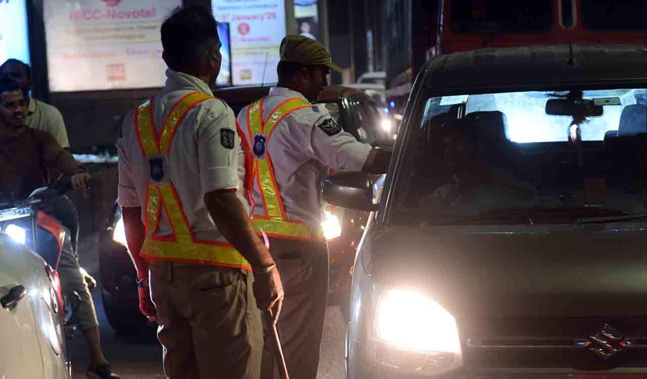 Hyderabad: 2,883 caught drunk driving during New Year checks in city