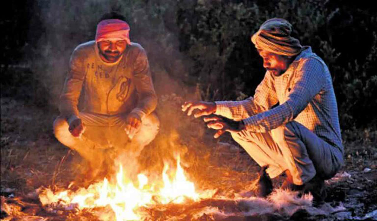 Hyderabad shivers as cold wave brings single-digit temperatures across the city, districts