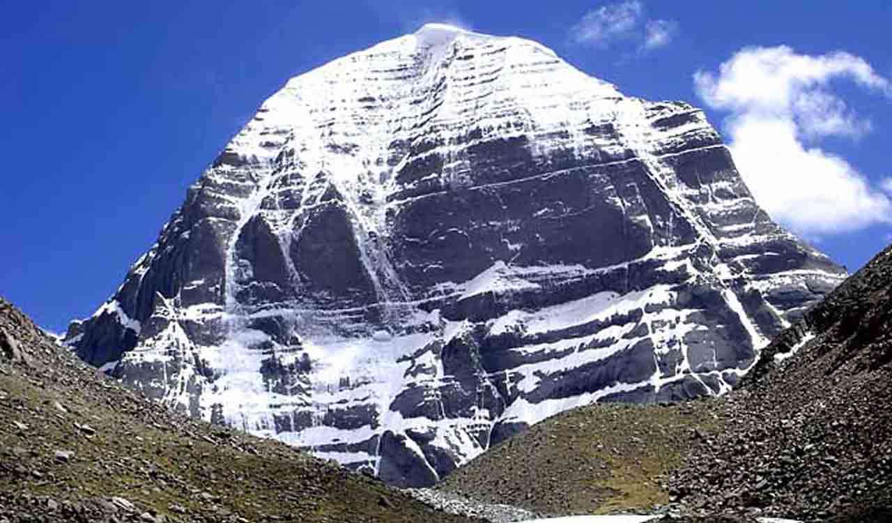 India, China to resume Kailash Mansarovar Yatra, restart direct air services