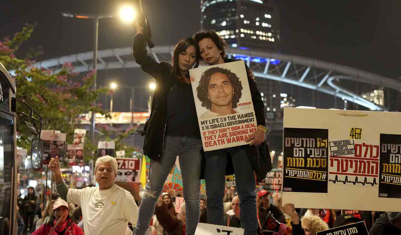 Israel, Hamas reach ceasefire, hostage deal to pause Gaza war