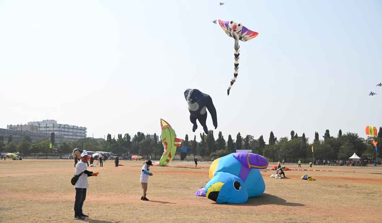 Azure skies of Hyderabad provide perfect canvas for seventh edition of International Kites Festival