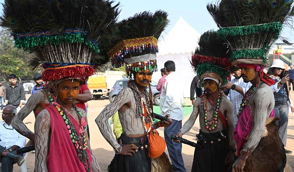 Skies of Hyderabad come alive at International Kites and Sweets festival