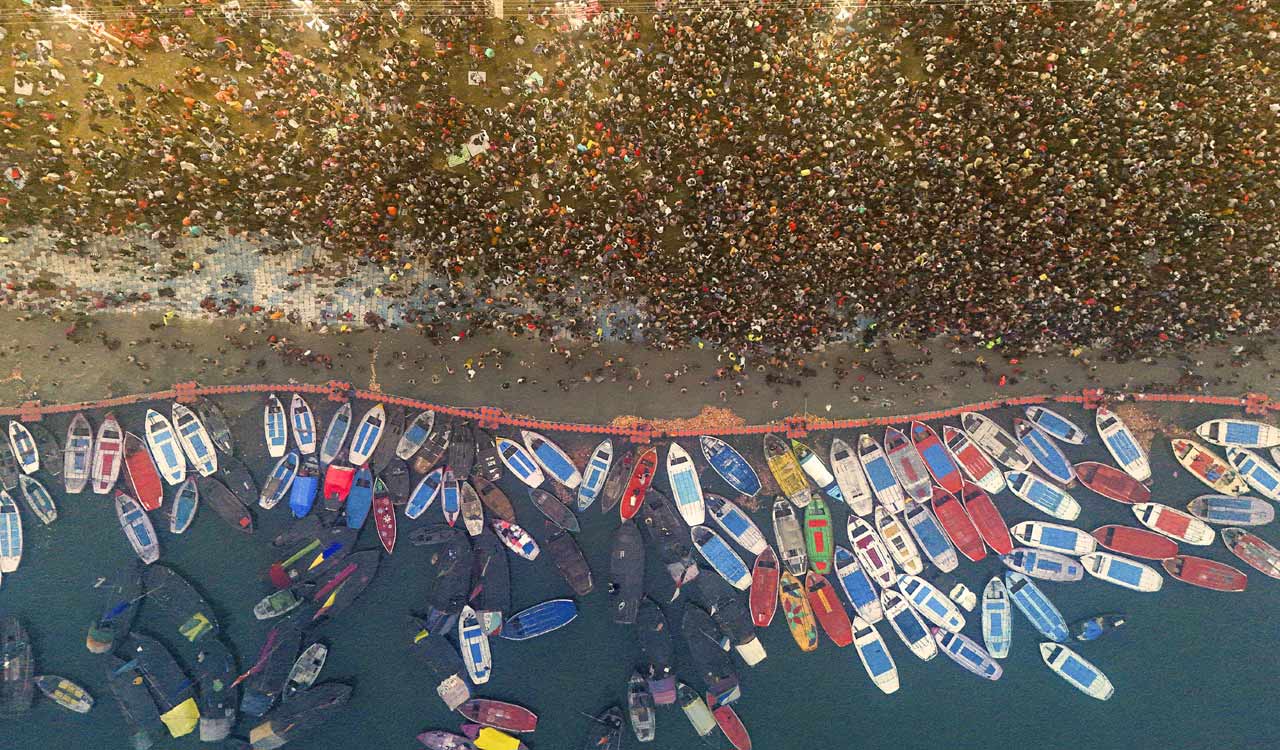 Braving intense cold, over 1.65 crore take dip in Sangam on Day 1 of Maha Kumbh