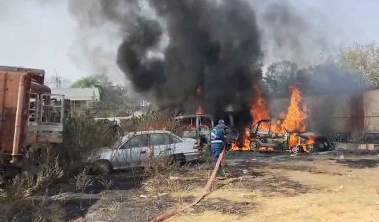 Medak: Four autos, car parked on Narsapur RTC depot premises gutted in fire