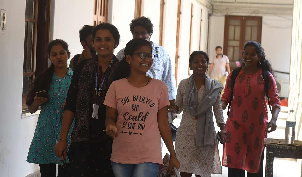 No more quota for Andhra Pradesh students in Telangana colleges