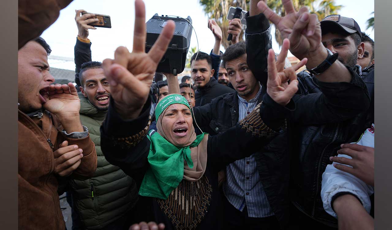 Deadline passes without Gaza ceasefire as Hamas fails to provide names of first hostages to be freed