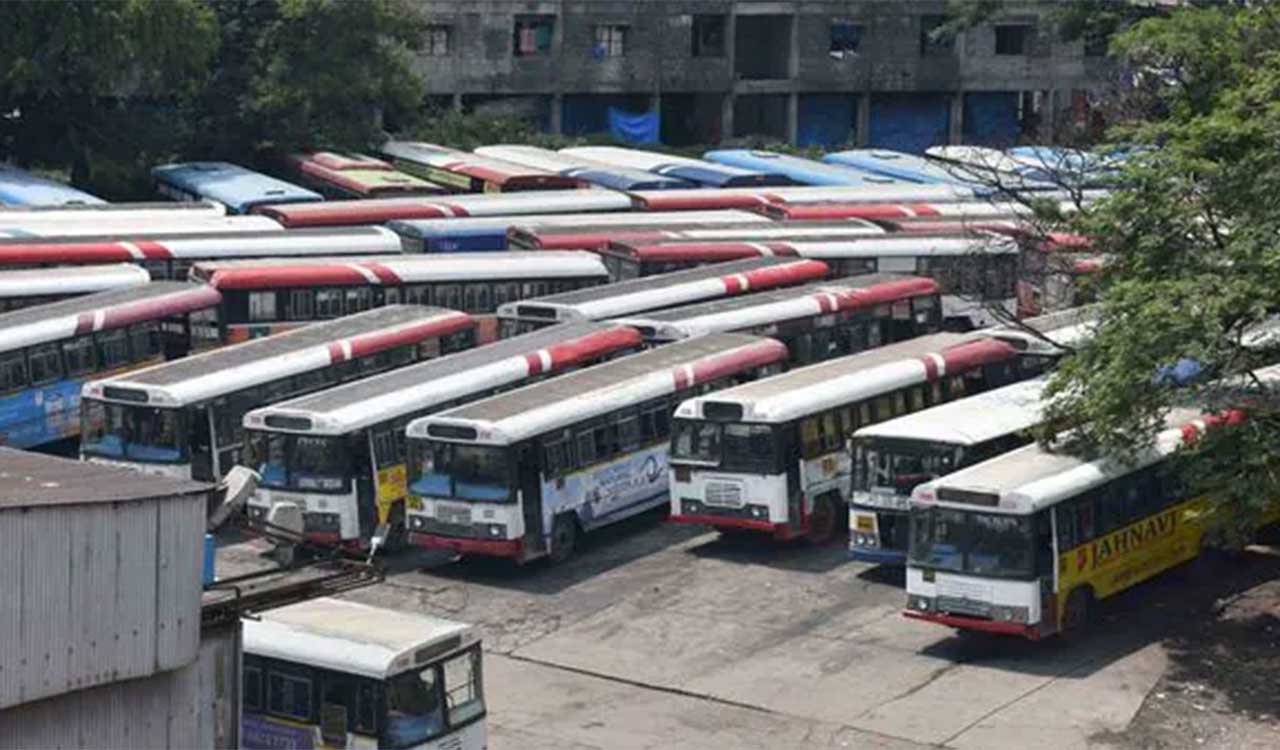 RTC fare hike: Will Telangana govt follow Karnataka?