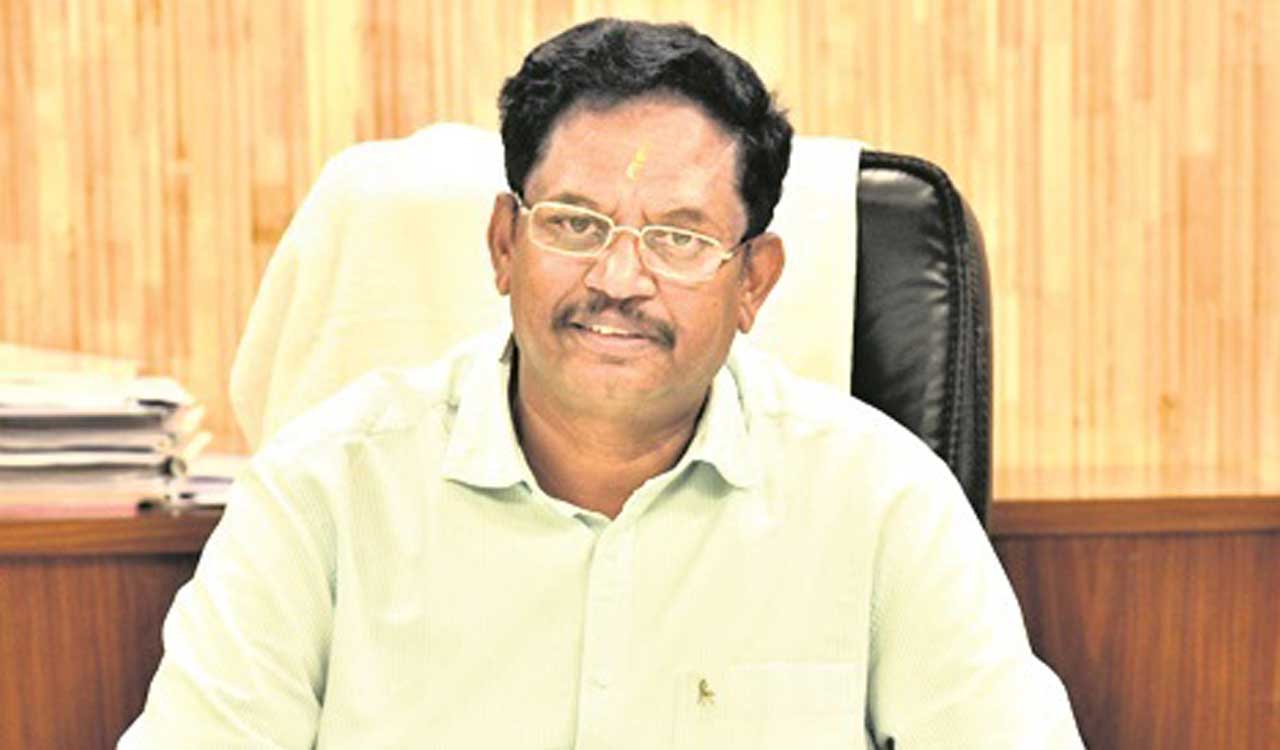 Ramesh takes charge as SCR Principal Chief Commercial Manager