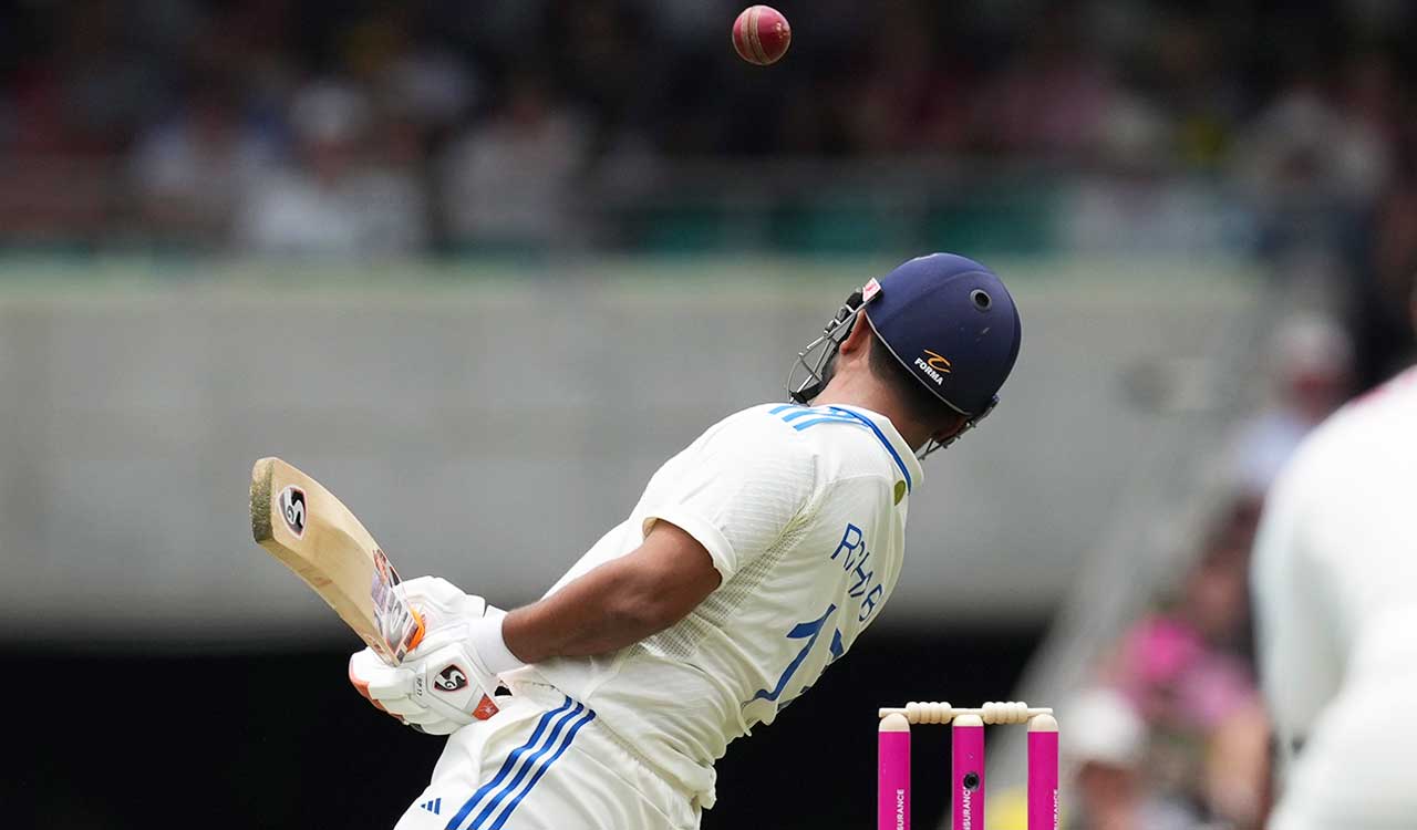 Not in frame of mind to charge with bat: Rishabh Pant