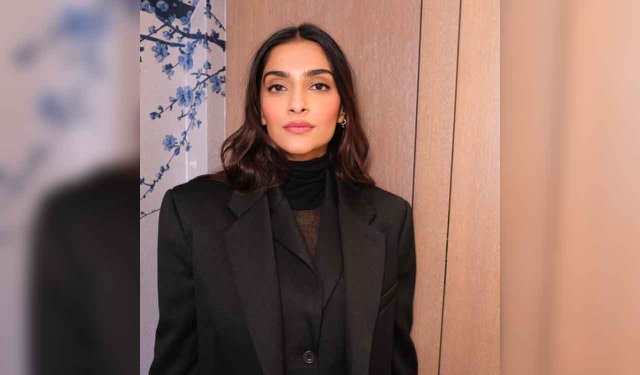Tips on how to look good ‘without even trying’: Sonam Kapoor