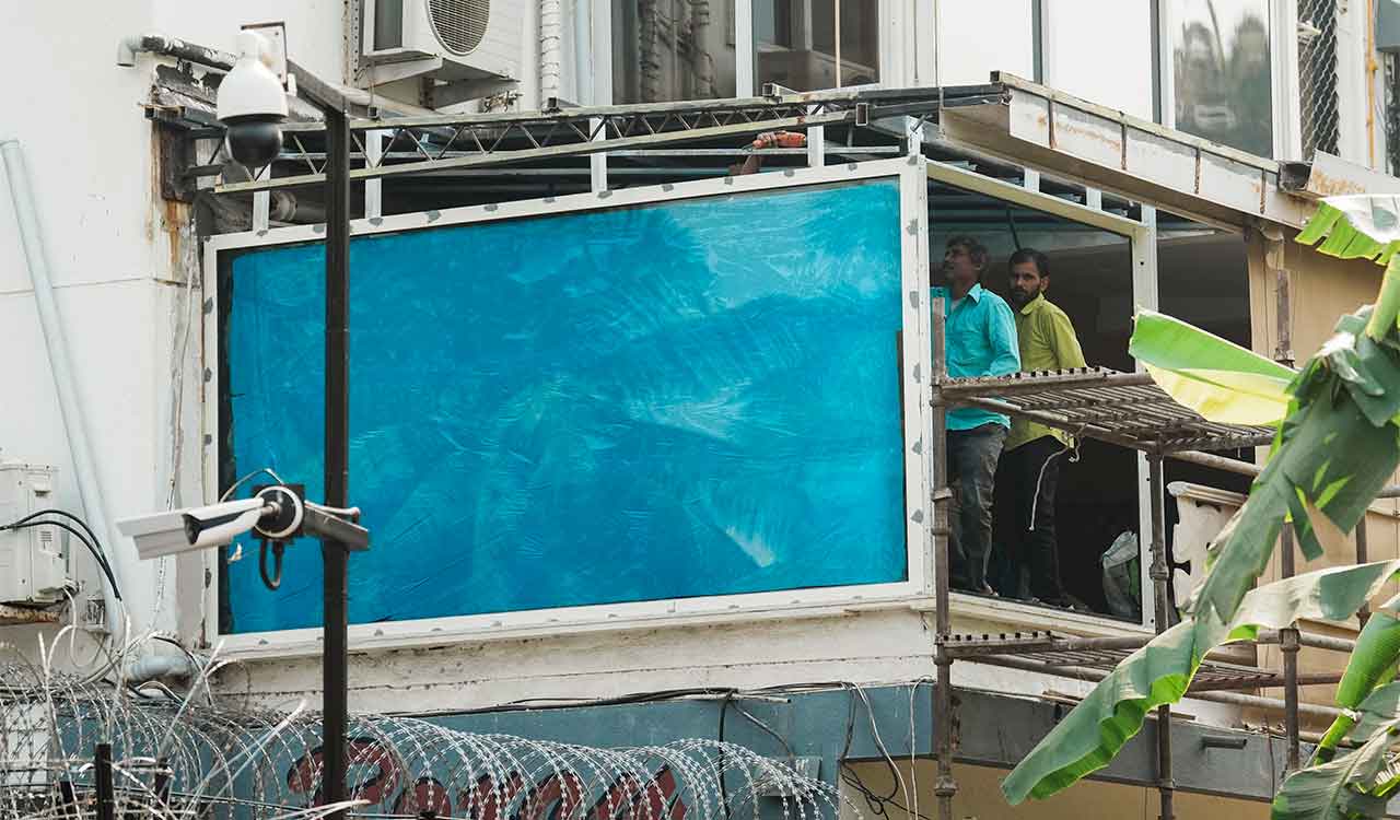 Salman Khan enhances security with bulletproof glass