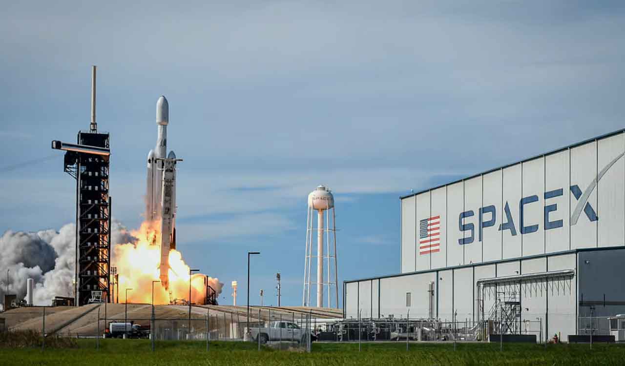 SpaceX launches two lunar landers