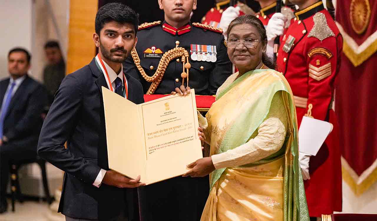 Para-athletes take centrestage at National Sports Awards ceremony