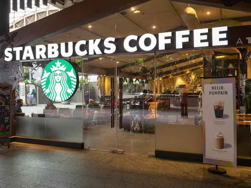 Sacked Starbucks employee leaks every drink’s recipe