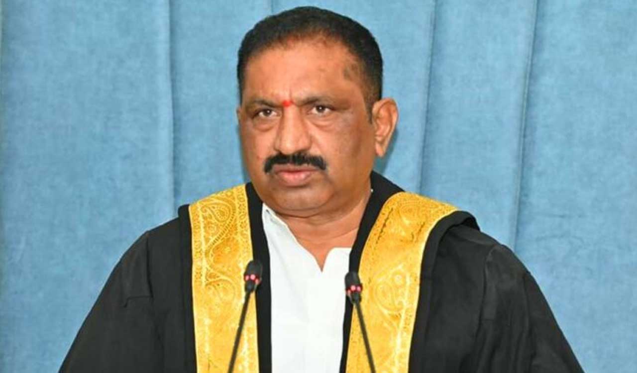 BRS corporators boycott Karimnagar municipal corporation farewell programme