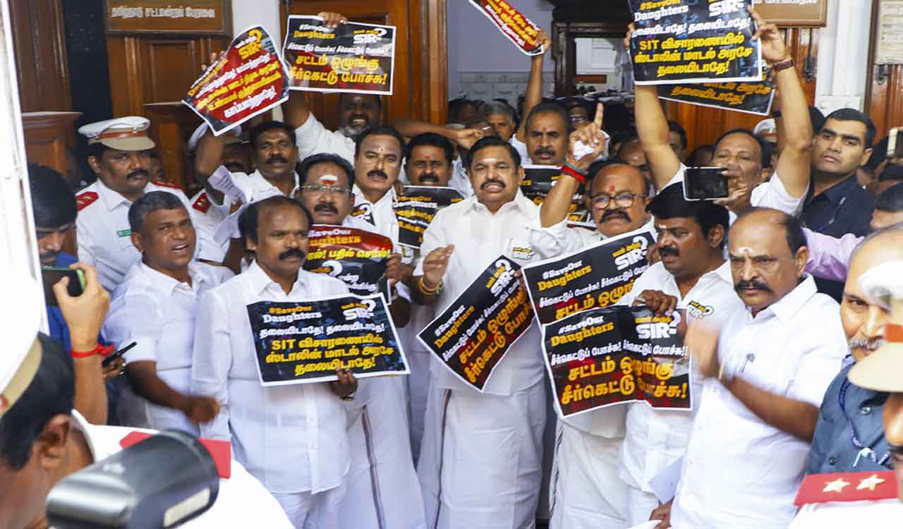Tamil Nadu Governor skips customary address, walks out of Assembly; Stalin terms it ‘childish’