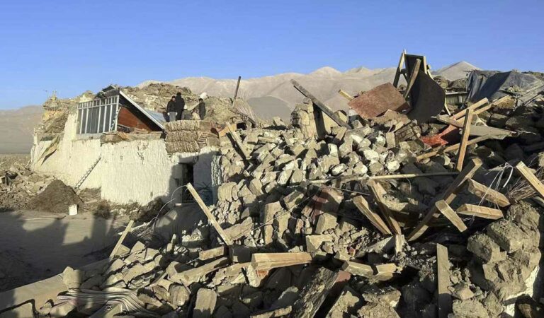 Toll rises to 126 as massive earthquake hits Tibet, over 180 injured