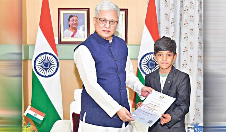 Young moutaineer Vihanram calls on Governor Jishnu Dev Varma at Raj Bhavan on Tuesday.