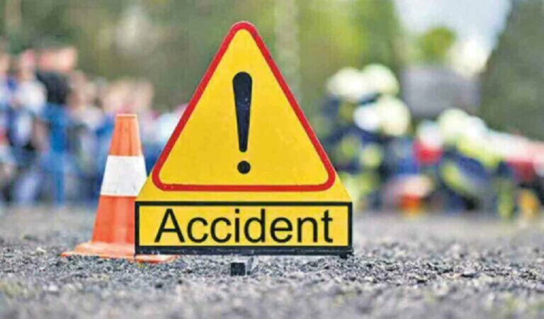 Two killed in car-tipper collision in Mahabubnagar