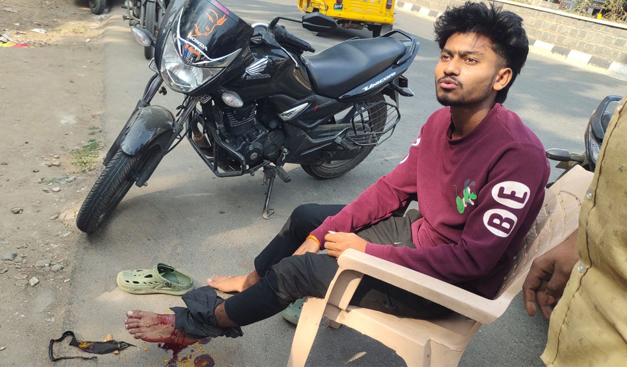 Several persons injured by Chinese manja in Kothagudem